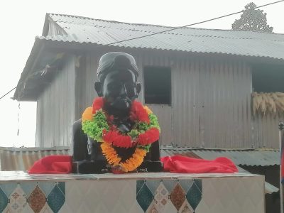 कवि सुवानन्द दासको मूर्ति अनावरण कवि सुवानन्द दासको मूर्ति अनावरण