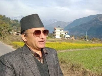 पुच्छरले हल्लाएका मान्छेहरू