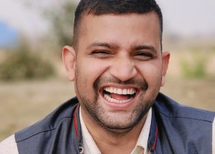 शहर बेच्छु धनी हुन्छु शहर बेच्छु धनी हुन्छु