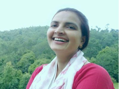 म कवि बन्न सक्दिन