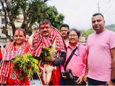 धादिङमा मदन पुरस्कार विजेता लम्साल सम्मानित