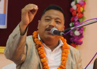 ढाँटिदिनेहरू छन् ढाँटिदिनेहरू छन्