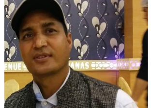 यस्तो होस् प्रजातन्त्र