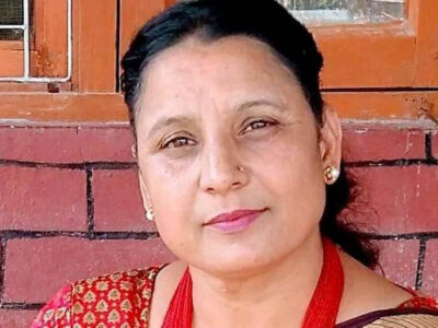 बगर आफ्नो पराइ छुट्याउँदैन