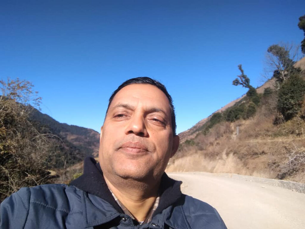 चार ठाेक्तक