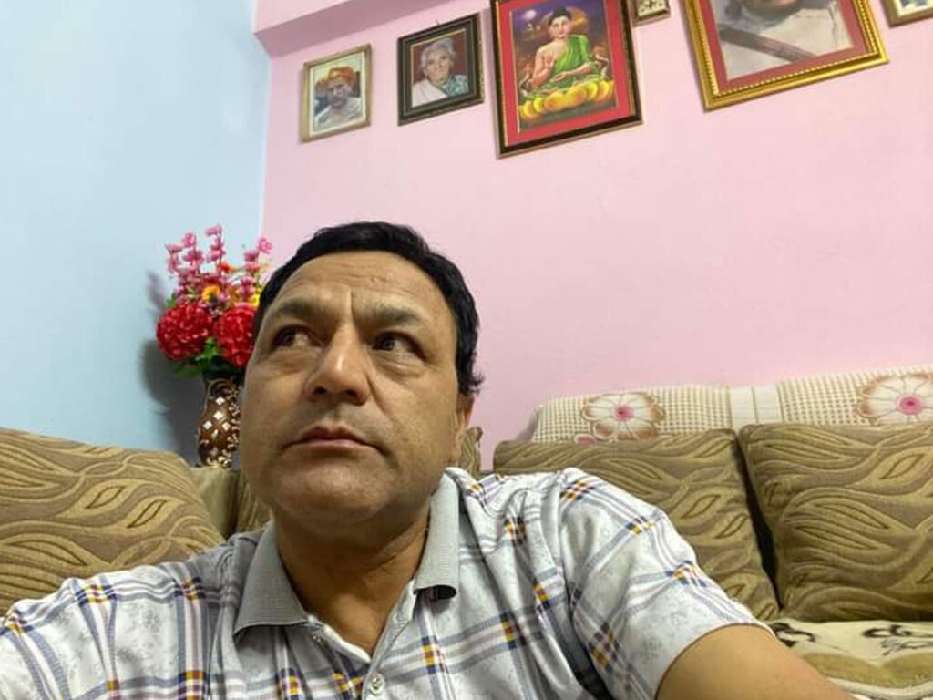 तीन ठाेक्तक