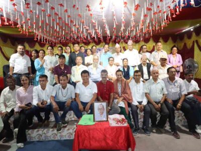 स्रष्टा उपेन्द्र पागलको स्मृतिमा मिक्लाजुङको कार्यक्रम स्रष्टा उपेन्द्र पागलको स्मृतिमा मिक्लाजुङको कार्यक्रम