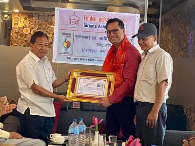 फित्कौलीका स्तम्भकार ऋषि बस्ताकोटी सम्मानित