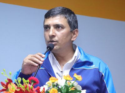 दीसुका चार ठोक्तक