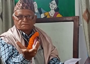 बक्ताे कुतर्क खालि बक्ताे कुतर्क खालि