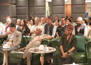 पूर्वमन्त्री तथा पूर्वसांसद अच्युतराज रेग्मीका दुई कृति लाेकार्पण पूर्वमन्त्री तथा पूर्वसांसद अच्युतराज रेग्मीका दुई कृति लाेकार्पण