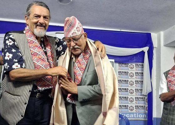 भीमकुमारी स्मृति बुढ्यौली साहित्य पुरस्कारद्वारा हास्यव्यङ्ग्यकार लुइँटेल पुरस्कृत