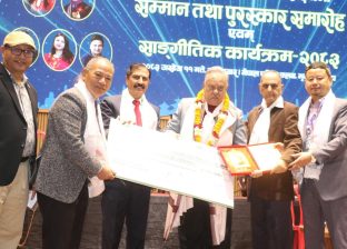 कलाकार नीर शाह एक लाख ५१ हजारसहित सम्मानित कलाकार नीर शाह एक लाख ५१ हजारसहित सम्मानित