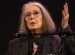 साहित्यतर्फको नोबेल पुरस्कार क्यानडाकी एनी कार्सनलाई साहित्यतर्फको नोबेल पुरस्कार क्यानडाकी एनी कार्सनलाई